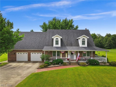 Photo of 42479 Adelbert Street, Elyria, OH 44035 (MLS # 5239423)