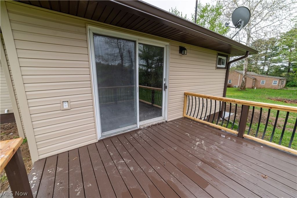 Photo of 2407 Northview Drive, Cortland, OH 44410 (MLS # 5204473)