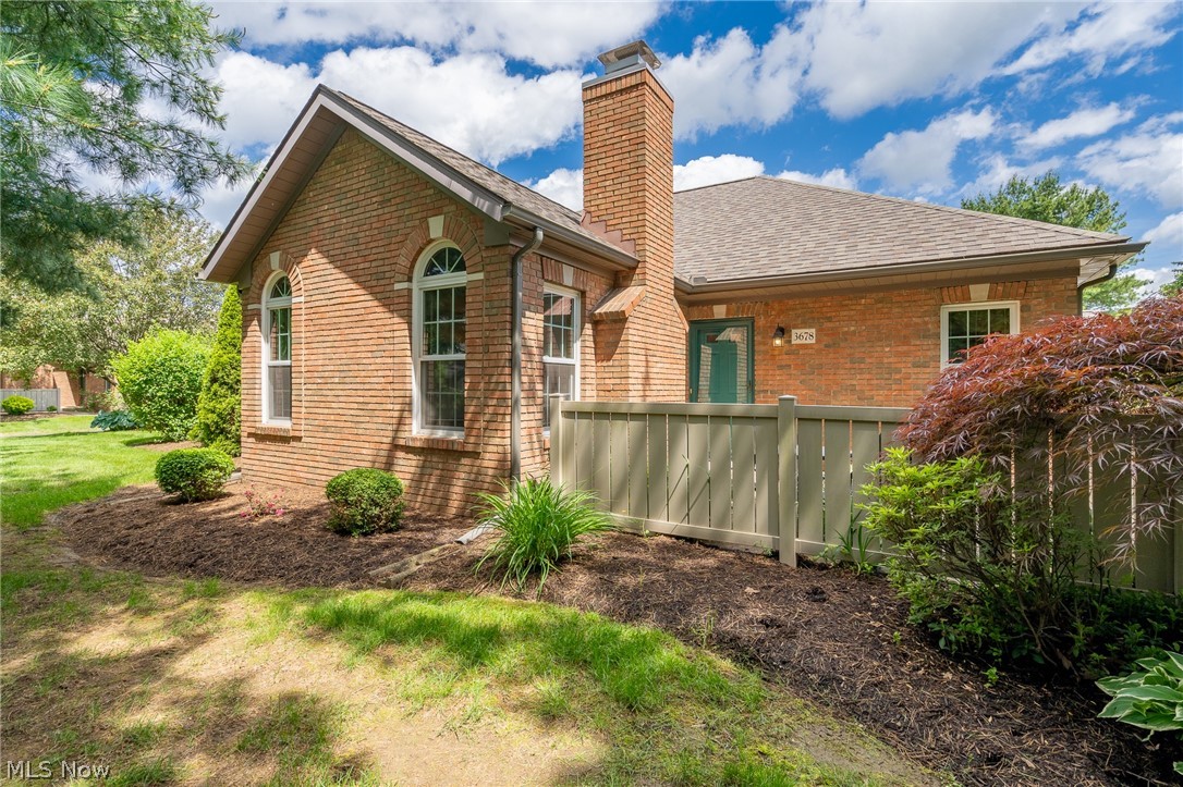 Charming low maintenance, one floor living condo located at the end of the street. Open floor plan and vaulted ceilings makes it feel very spacious. Updated decor, private patio and 2 car attached garage. Buy now and enjoy the pool and clubhouse all summer long!