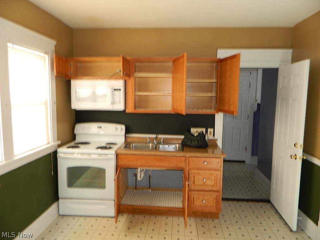 Lorain Heights - Residential Income