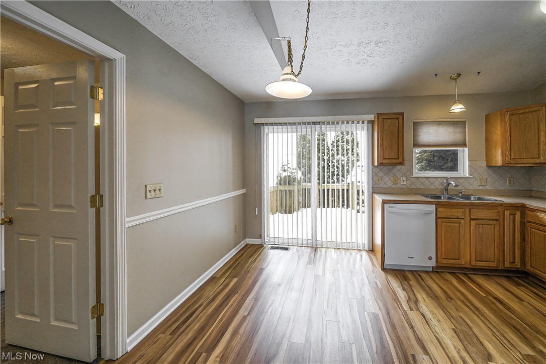 Mill Run Condos - Residential