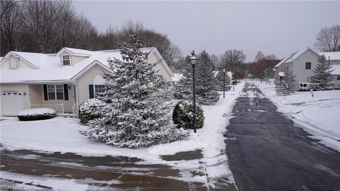 Mill Run Condos - Residential