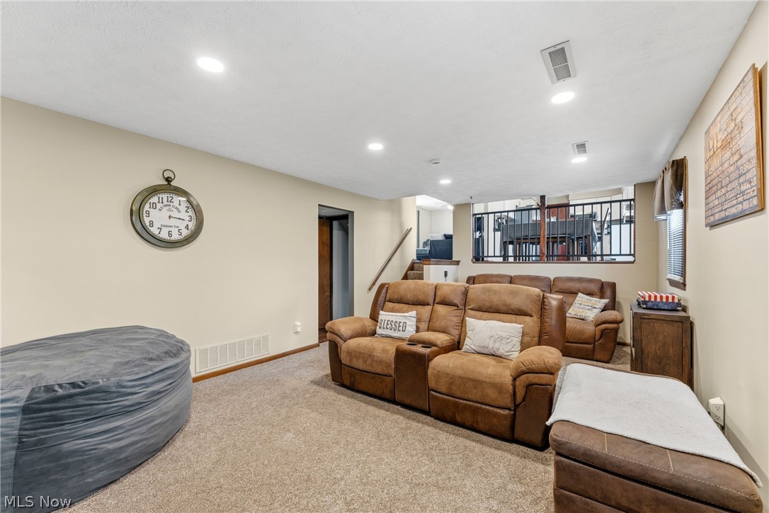 North Canton-Maximo Road Allot - Residential