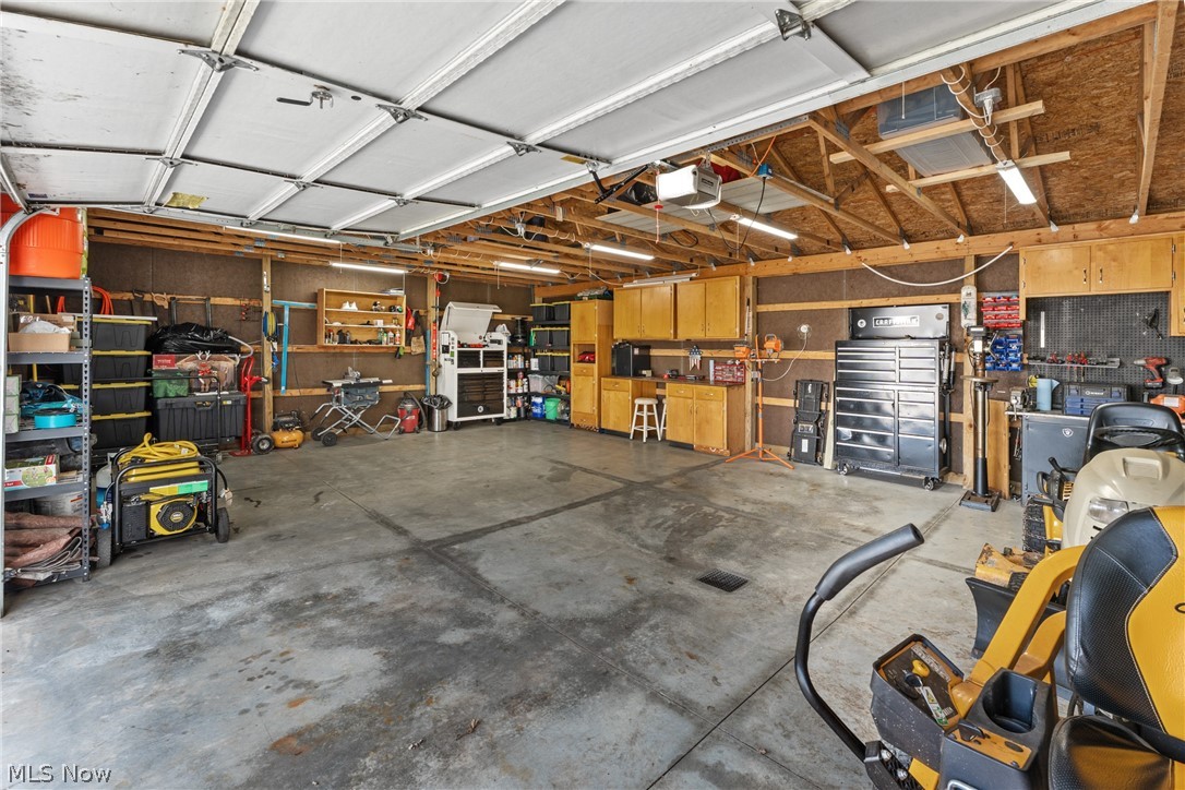 North Canton-Maximo Road Allot - Residential