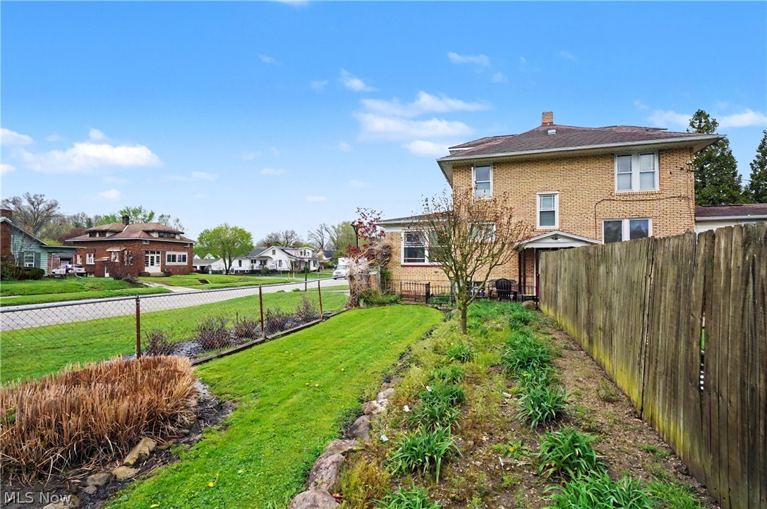 Village/Sebring - Residential