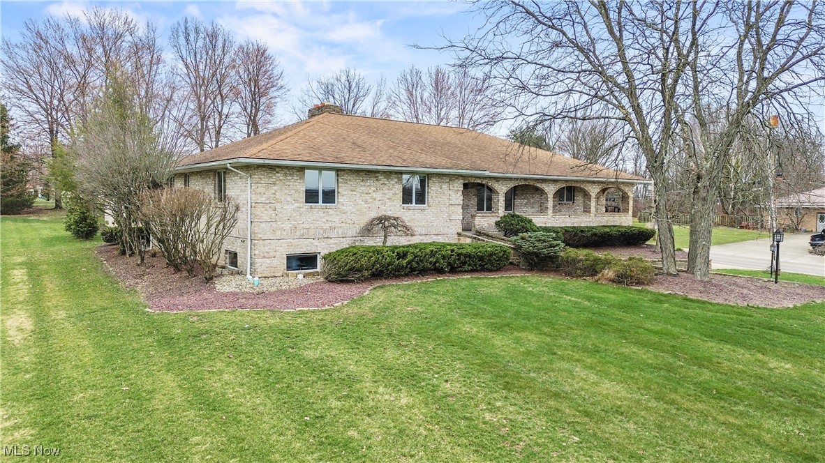 8187 North Lima Road, Poland, Ohio image 1