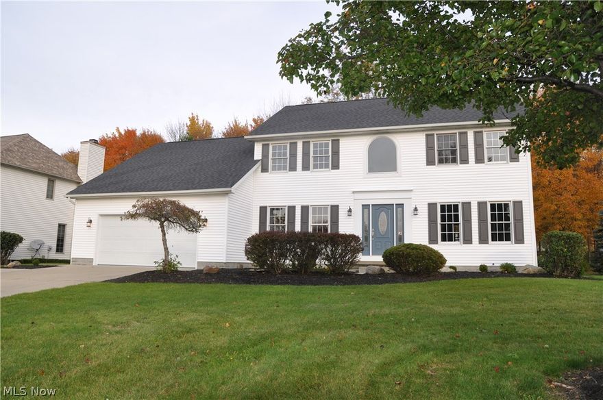 This exceptional 4 bedroom, 2.5 bath home in Howland is better than new! Completely remodeled w/new Kraftmaid kitchen, remodeled bathrooms, granite counters, new flooring, lighting, carpet & paint throughout. Beautiful stone fireplace, spacious rooms, 1st floor laundry, large patio & great back yard.