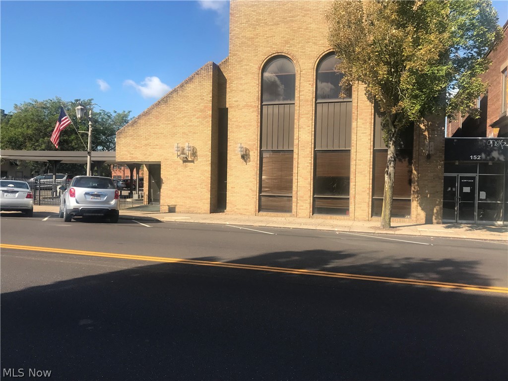 For rent-1,344 square foot 1st floor office space. 14 X 13 waiting room with 28 X 28 & 17 X 14 open room. Includes 4 private, off street parking spaces. Shared restroom. Gas heat with central air. Owner pays all utilities. Main floor office entrance at the rear of the building.