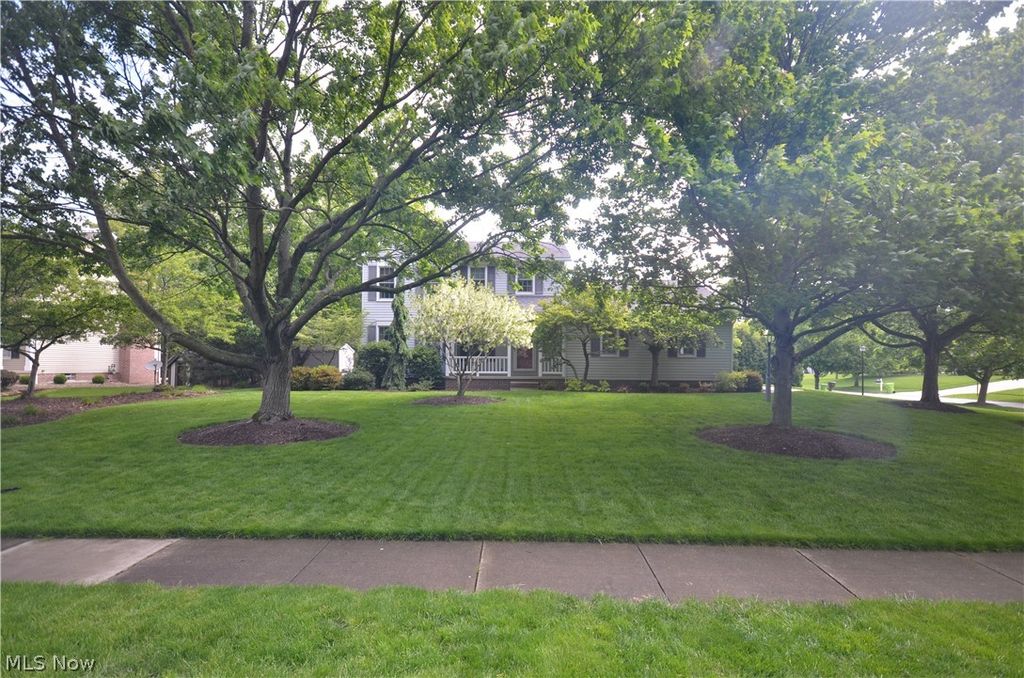 Photo of 487 Dunbar Road, Tallmadge, OH 44278 (MLS # 5209638)