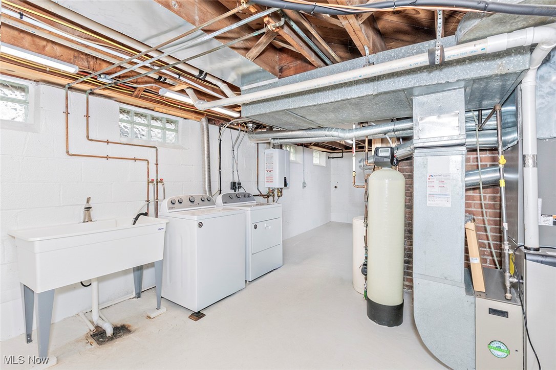 Transit Park - Residential