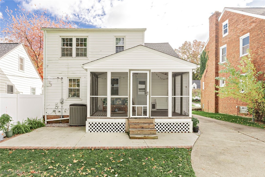 Transit Park - Residential