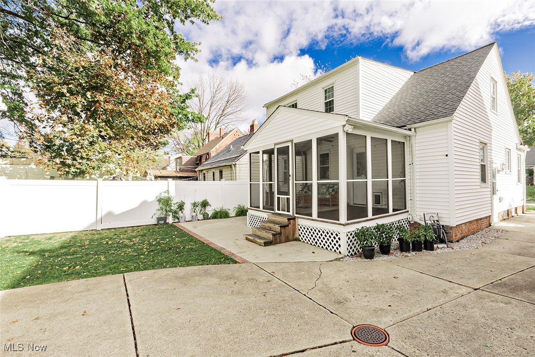 Transit Park - Residential