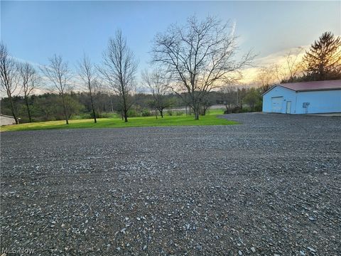 Tiny photo for 12870 Lincoln Street SE, Paris, OH 44669 (MLS # 5203078)