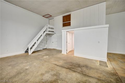 Tiny photo for 12870 Lincoln Street SE, Paris, OH 44669 (MLS # 5203078)