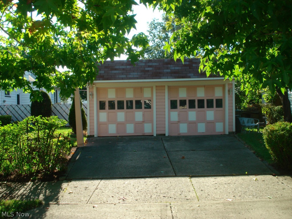 Ramona Heights - Residential