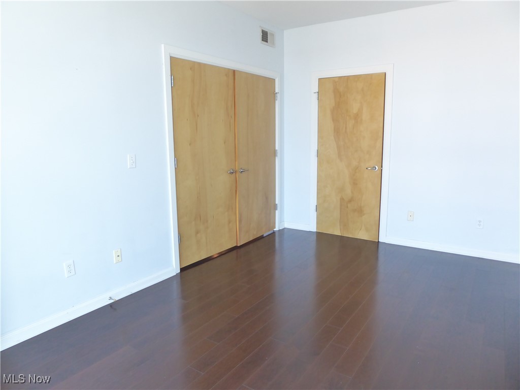 Stonebridge Plaza - Residential