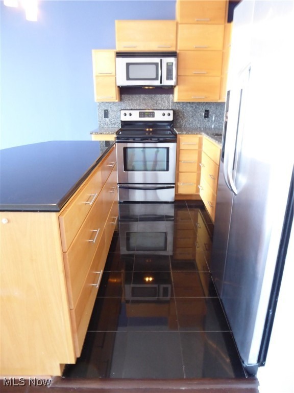 Stonebridge Plaza - Residential