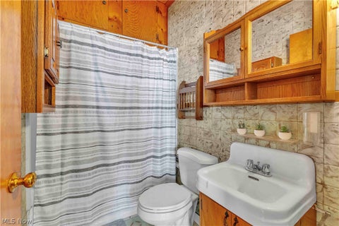 Tiny photo for 2509 Columbus Avenue, Sandusky, OH 44870 (MLS # 5246058)