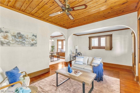 Tiny photo for 2509 Columbus Avenue, Sandusky, OH 44870 (MLS # 5246058)