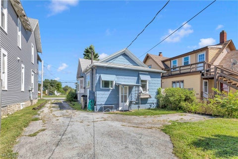 Tiny photo for 2509 Columbus Avenue, Sandusky, OH 44870 (MLS # 5246058)