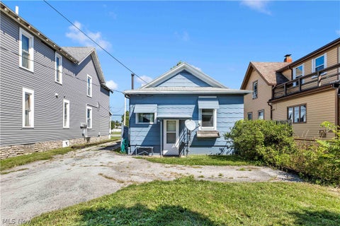 Tiny photo for 2509 Columbus Avenue, Sandusky, OH 44870 (MLS # 5246058)