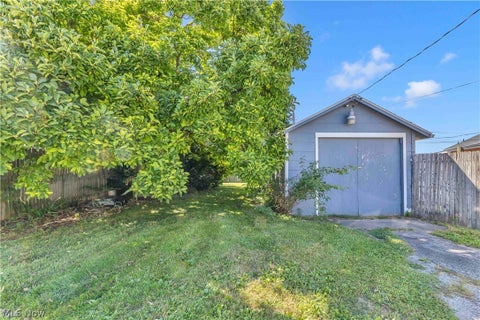 Tiny photo for 2509 Columbus Avenue, Sandusky, OH 44870 (MLS # 5246058)