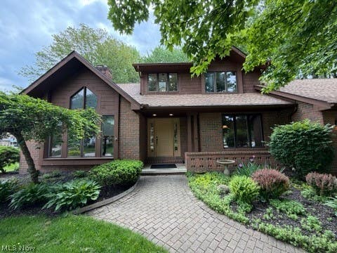 Homes For Sale - 3464 Hunters Xing<br/> Stow, OH 44224