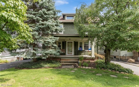 Homes For Sale - 2257 Briarwood Road<br/> Cuyahoga County, Cleveland Heights, OH 44118