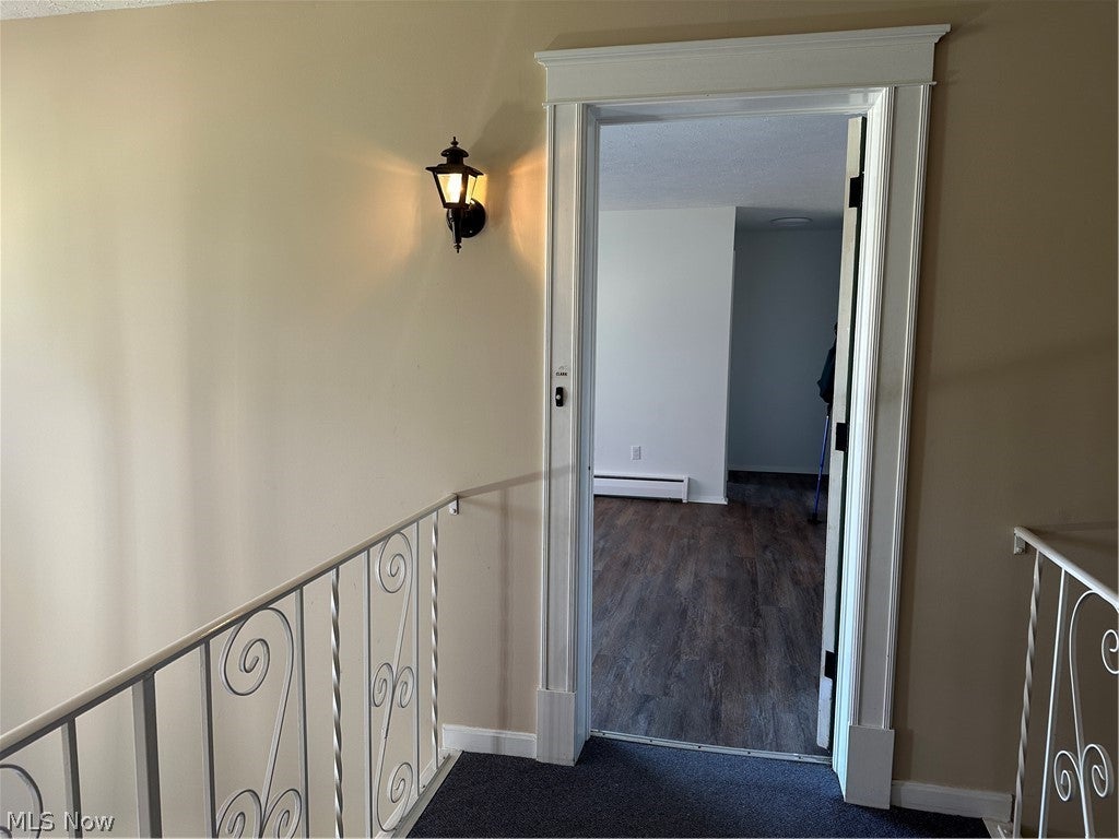 2 Meadowlawn Drive 7