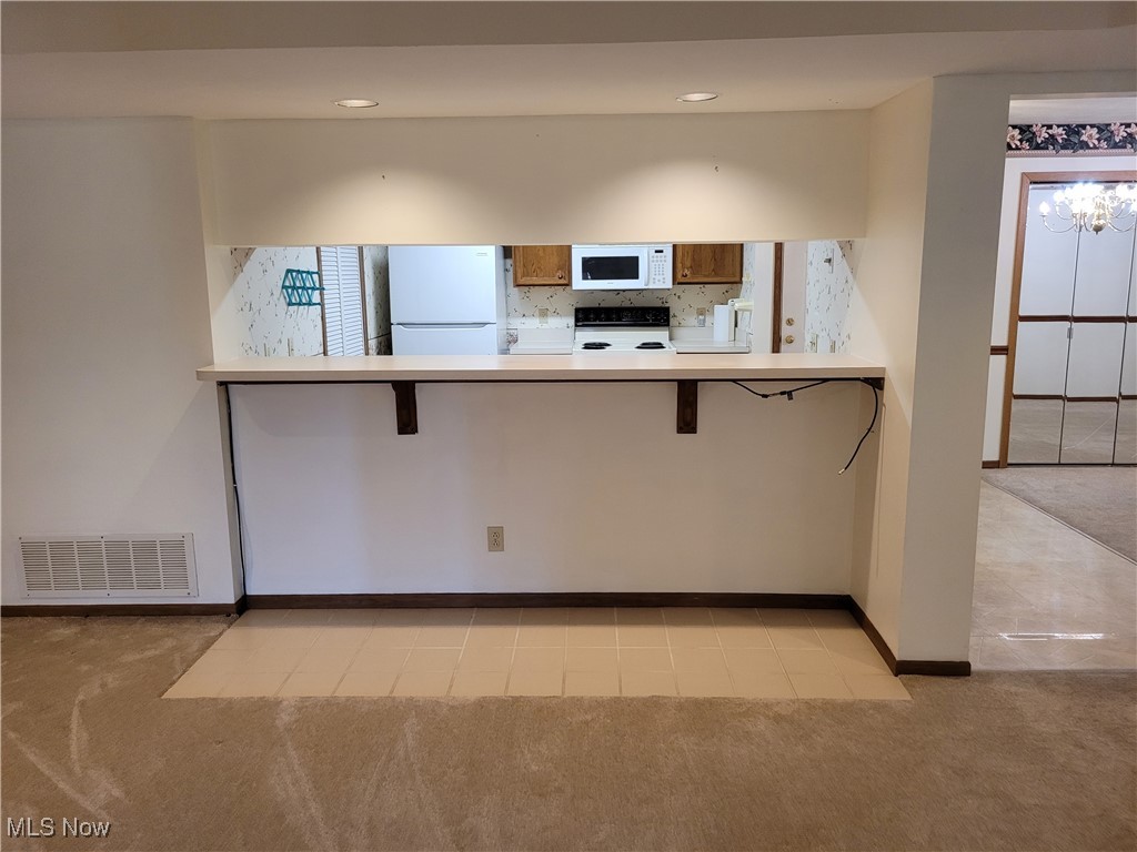 Building S/The Cts/Country Lake - Residential