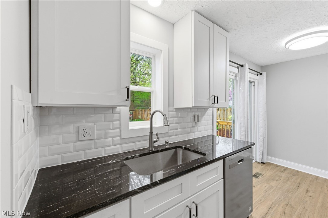 Glen Arden Beach Sub - Residential