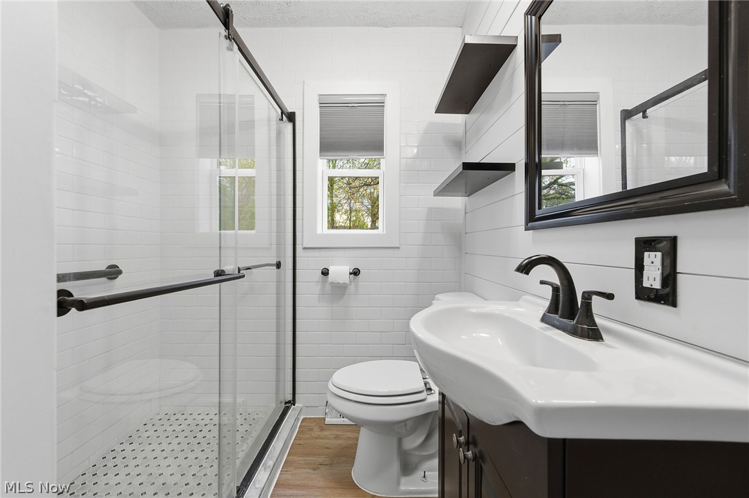 Glen Arden Beach Sub - Residential