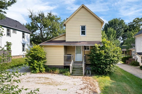 Tiny photo for 777 Montana Avenue, Akron, OH 44314 (MLS # 5252254)