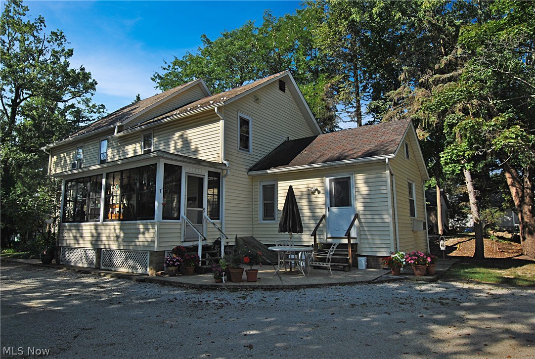 Brecksville - Residential Lease