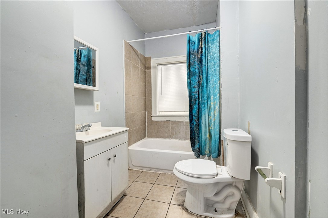 Coventry Mayfield Land Cos Su - Commercial Sale