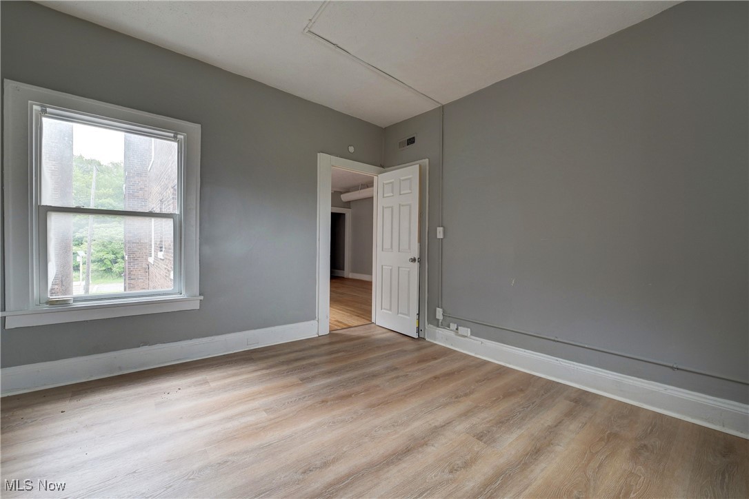 Coventry Mayfield Land Cos Su - Commercial Sale