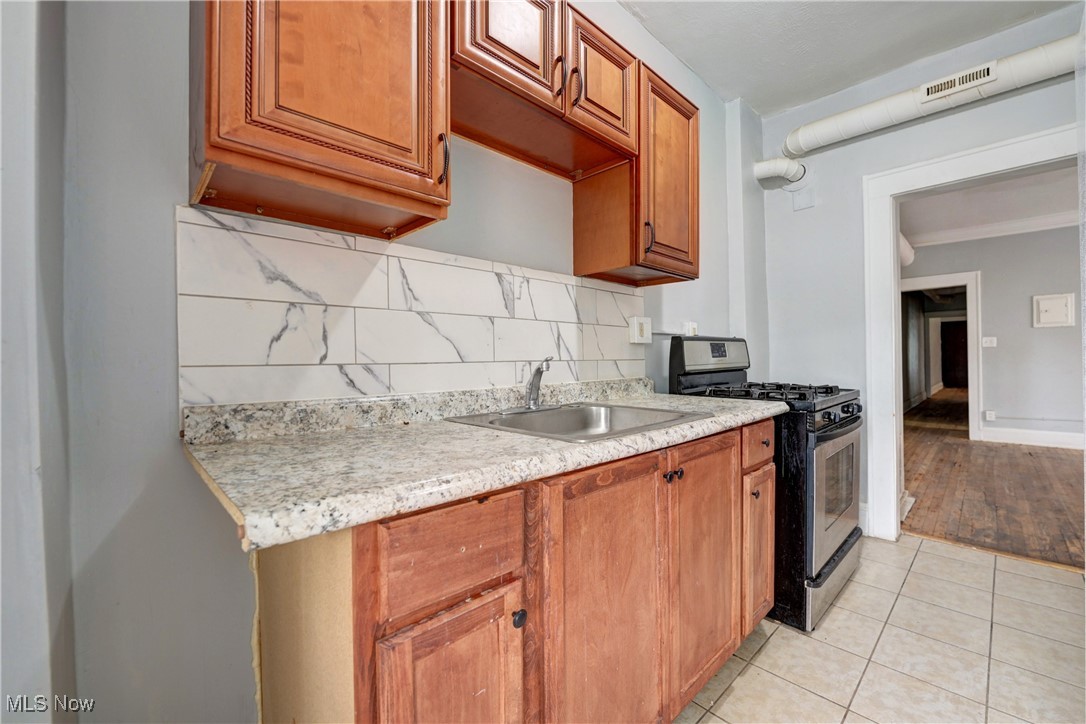 Coventry Mayfield Land Cos Su - Commercial Sale