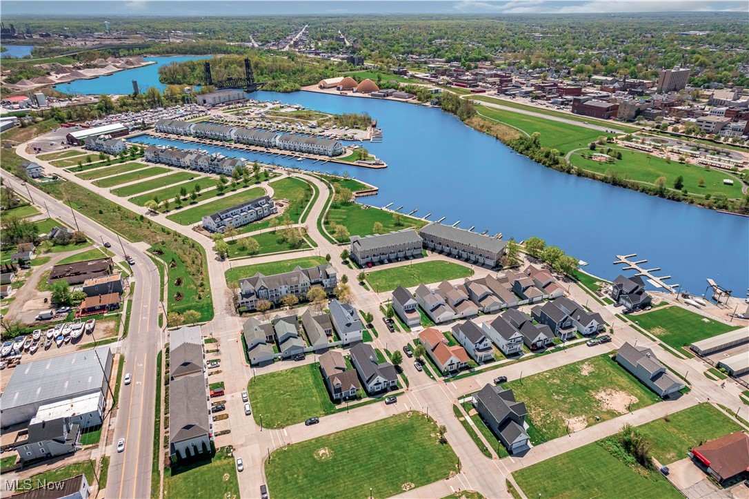 Harborwalk - Residential