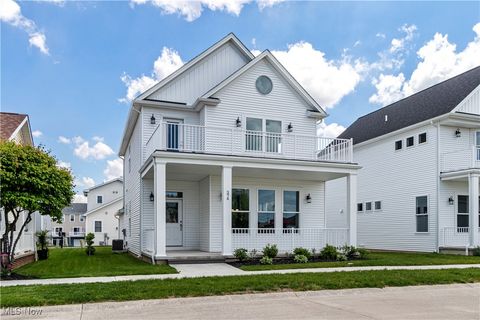 374 Bascule Drive, Lorain, OH 44052 - MLS#: 5120117