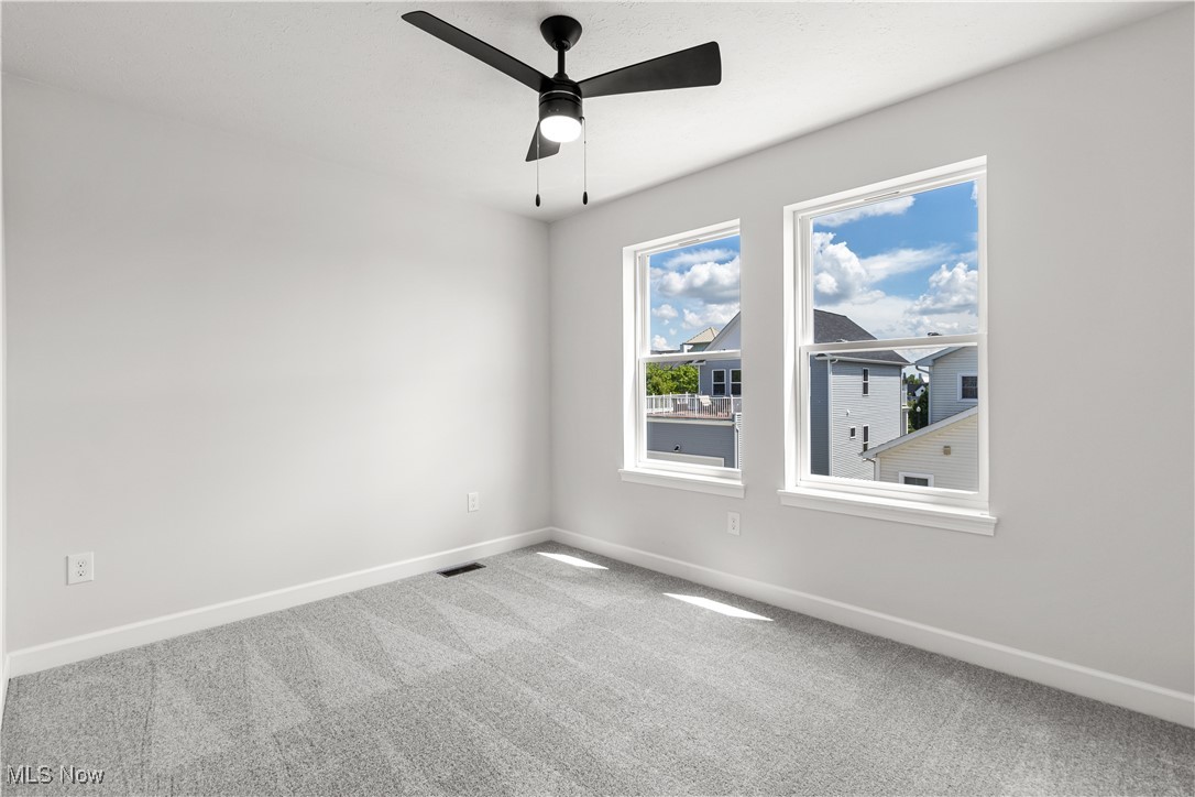 374 Bascule Drive, Lorain, Ohio image 11