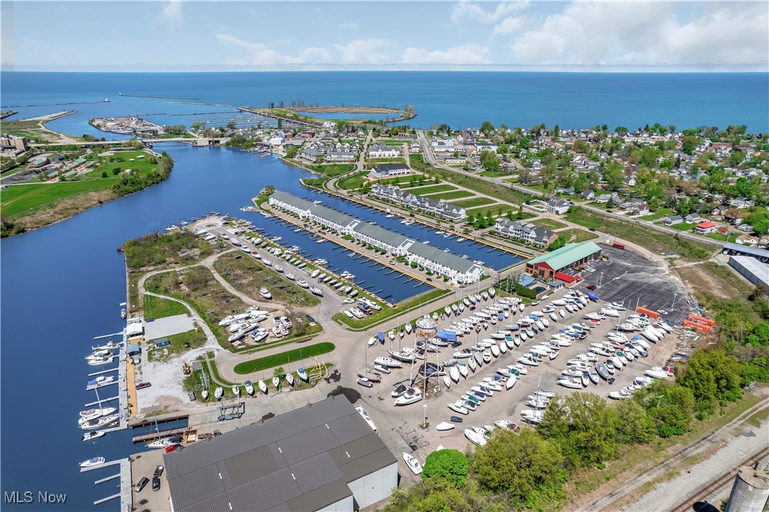 Harborwalk - Residential