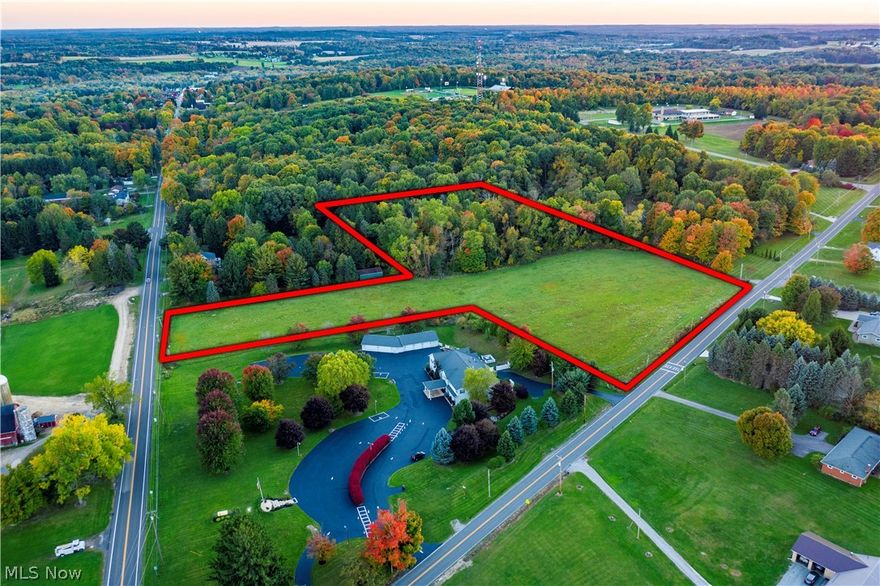 8.2 acres of prime commercial property with 455ft frontage on Pioneer Trail & 200ft frontage on SR 44!! Public sewer! Cable, gas, Electric!