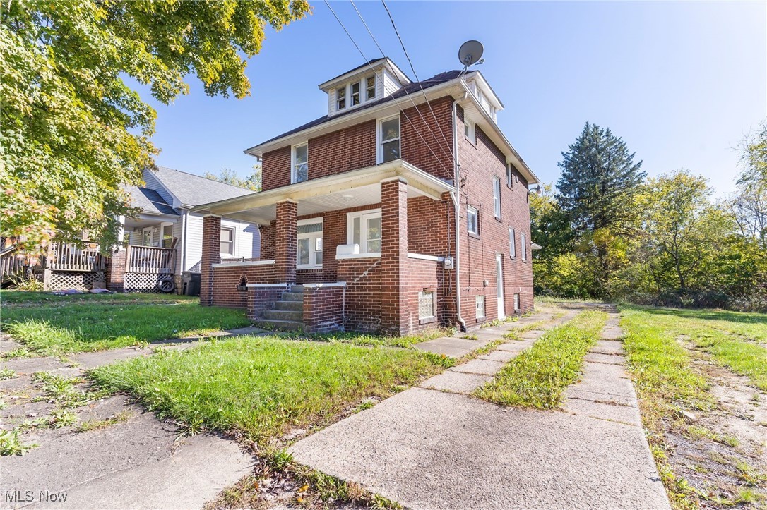 231 Gordon Avenue, Campbell, Ohio image 1