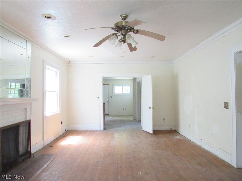 1726 Lee Road