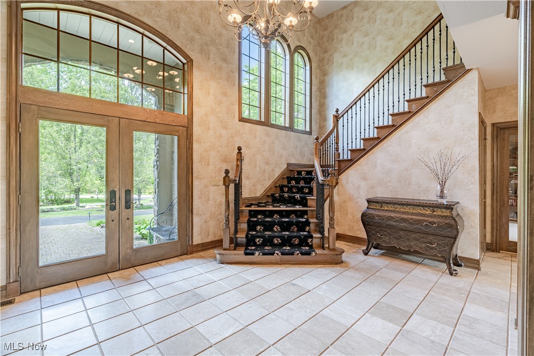 35906 Solon Road, Solon, Ohio image 6