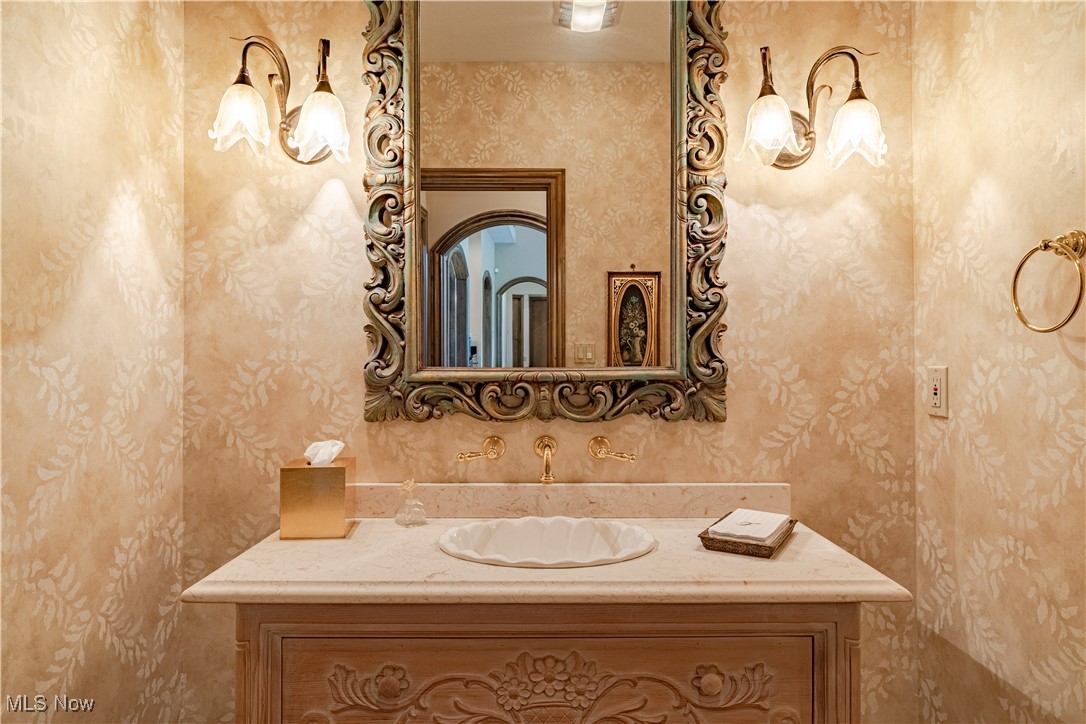 35906 Solon Road, Solon, Ohio image 24