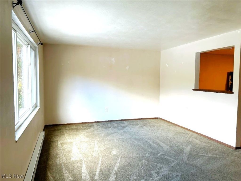 Photo of 980 Overlook Drive #L, Steubenville, OH 43953 (MLS # 5180415)