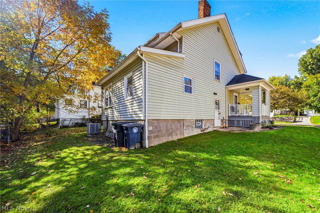 607 Sumatra Avenue