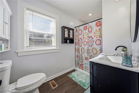 Tiny photo for 607 Sumatra Avenue, Akron, OH 44305 (MLS # 5255511)