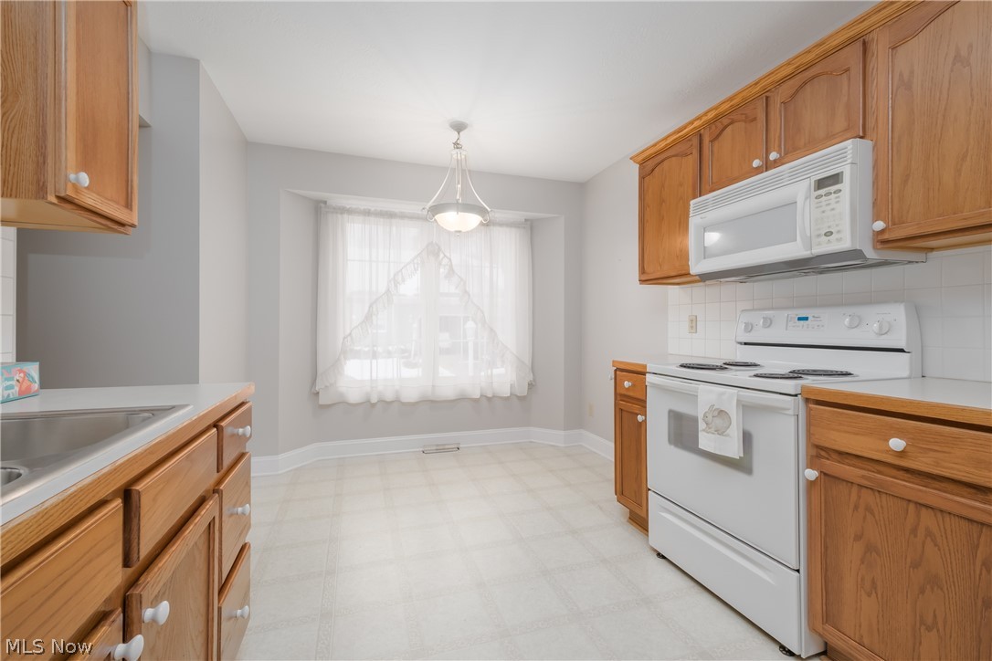 Lake Hollow Condo - Residential